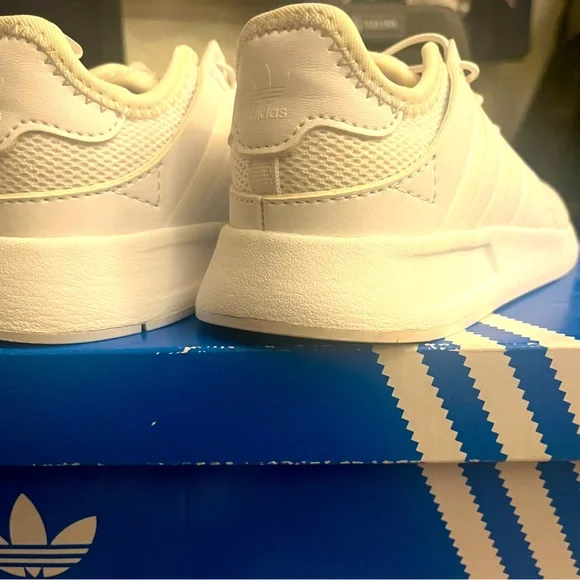 Unisex Adidas OrthoLite tennis shoes Size 10K (toddler) White - Picture 1 of 6